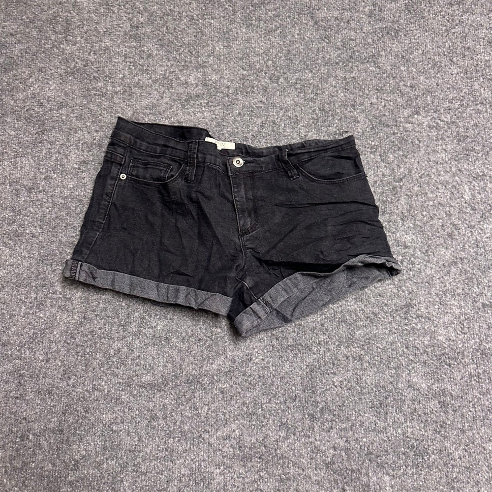 Forever 21 Shorts Womens Size 29 Black Denim Cuffed Casual Stretch Jean Shorts